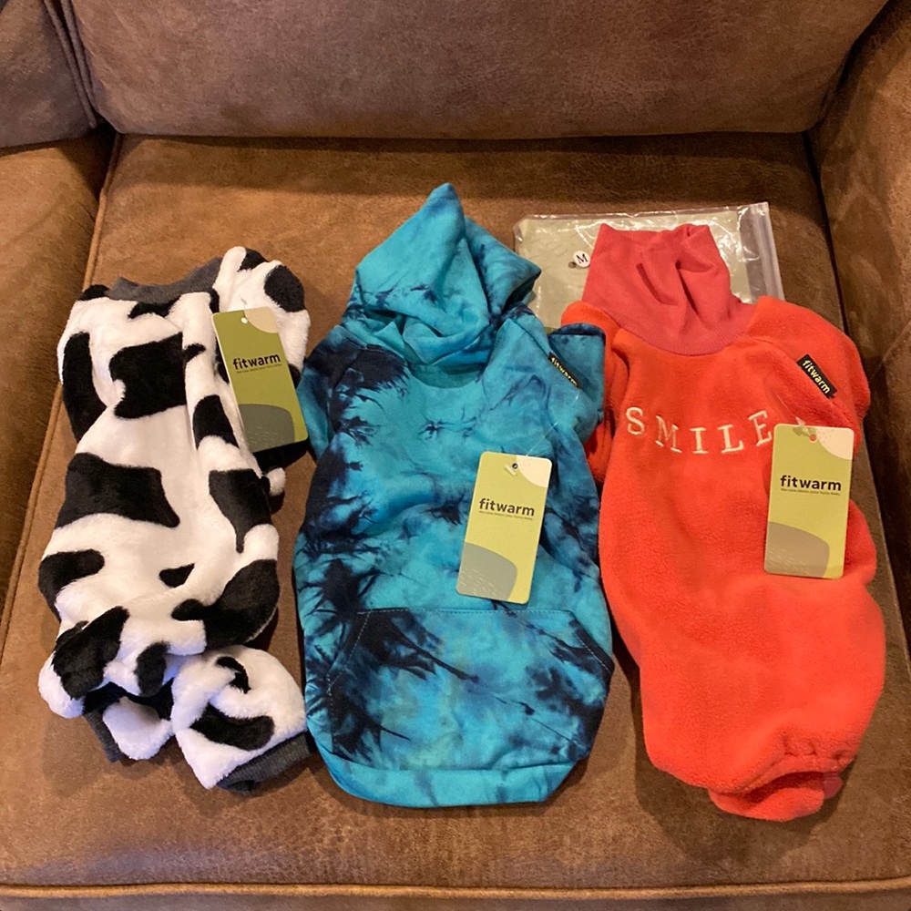 Fitwarm dog/cat new clothes sweaters size Medium
